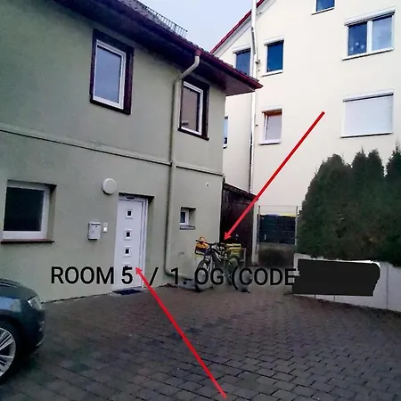 Apartment Luxury-Apartment Frisch Renoviert ! Weingarten (Wuerttemberg)